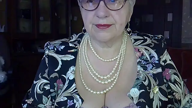 Snapshot of SweetCherry27 chatting on March 2025 05:11:02 AM SweetCherry27 online show from March 2025 05:11:02 AM