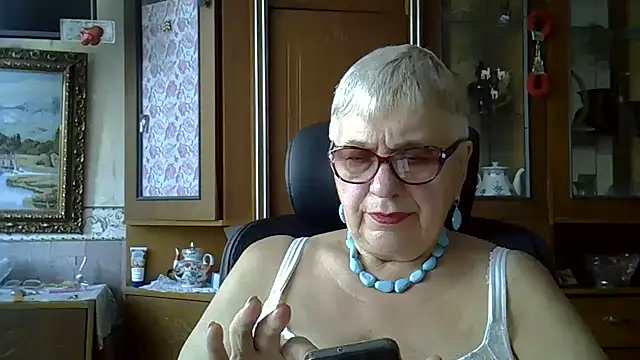 Snapshot of SweetCherry27 chatting on September 2025 07:08:01 AM SweetCherry27 online show from September 2025 07:08:01 AM