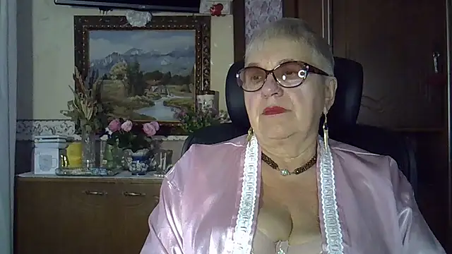 Snapshot of SweetCherry27 chatting on September 2025 03:56:01 PM SweetCherry27 online show from September 2025 03:56:01 PM