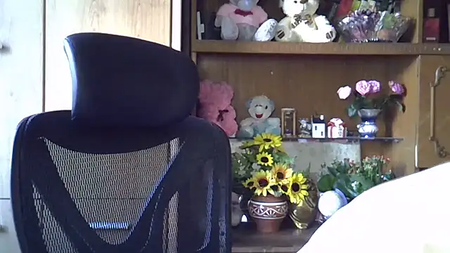 Snapshot of SweetCherry27 chatting on September 2025 04:47:01 AM SweetCherry27 online show from September 2025 04:47:01 AM