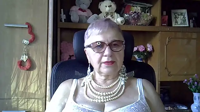Snapshot of SweetCherry27 chatting on September 2025 04:47:01 AM SweetCherry27 online show from September 2025 04:47:01 AM