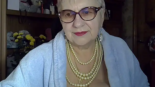 Snapshot of SweetCherry27 chatting on October 2025 04:56:01 AM SweetCherry27 online show from October 2025 04:56:01 AM