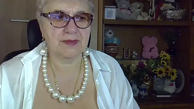 SweetCherry27 online show from November 2025 05:18:02 AM