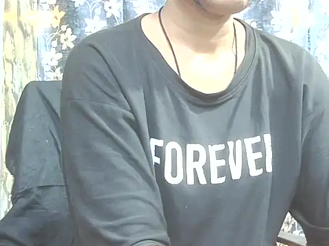 Supriya201 online show from April 2026 07:22:01 AM