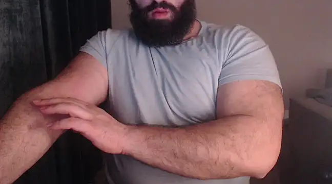Snapshot of hugemachohandsome chatting on March 2025 10:47:01 PM hugemachohandsome online show from March 2025 10:47:01 PM