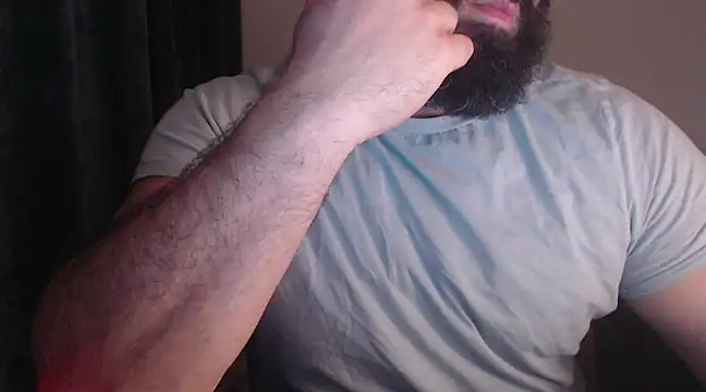 Snapshot of hugemachohandsome chatting on March 2025 10:10:02 PM hugemachohandsome online show from March 2025 10:10:02 PM