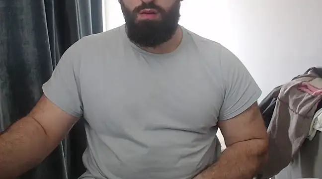 Snapshot of hugemachohandsome chatting on March 2025 11:16:01 AM hugemachohandsome online show from March 2025 11:16:01 AM