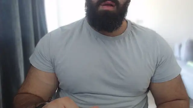 hugemachohandsome online show from September 2025 07:44:02 AM