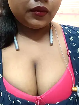 Sophiaboudi online show from March 2025 05:28:01 PM