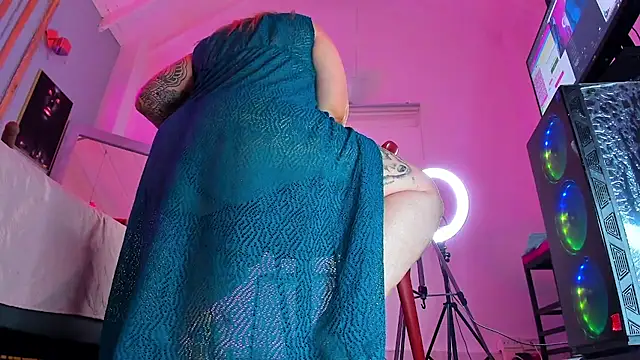 Miss Pawi online show from March 2026 08:45:01 PM