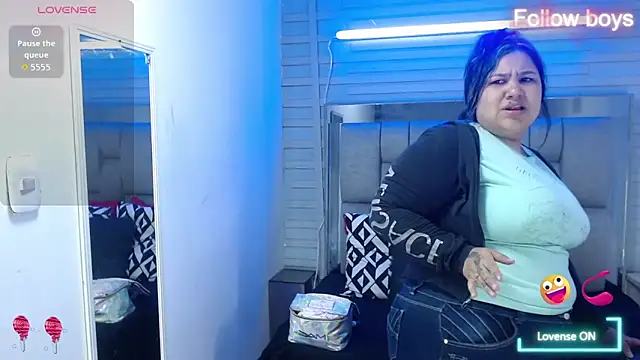 Snapshot of evelin_zaens chatting on October 2025 04:30:01 AM evelin zaens online show from October 2025 04:30:01 AM