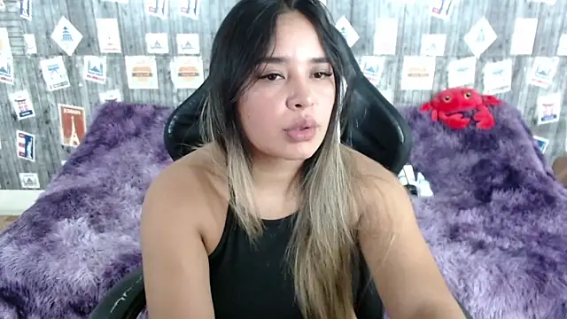 SaraCrow online show from February 2025 09:46:01 AM