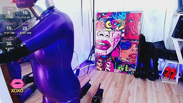 LatexDevil Blondie online show from March 2026 02:34:01 PM