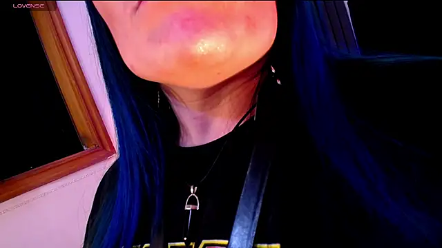 alicia moom online show from February 2026 07:19:02 PM