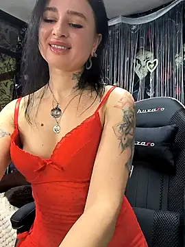 Snapshot of KikiXRed chatting on February 2025 10:15:01 AM KikiXRed online show from February 2025 10:15:01 AM