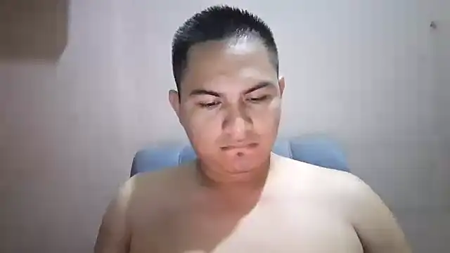 Snapshot of Bigsexipu chatting on September 2025 04:03:01 AM Bigsexipu online show from September 2025 04:03:01 AM