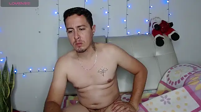 interracia1xx online show from December 2024 04:18:01 AM