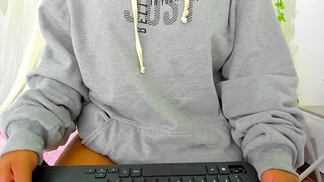 Snapshot of iisabella_gonzalez chatting on January 2025 08:16:02 AM iisabella gonzalez online show from January 2025 08:16:02 AM