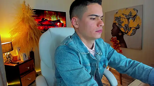 Matias Murrier online show from December 2024 11:48:01 AM