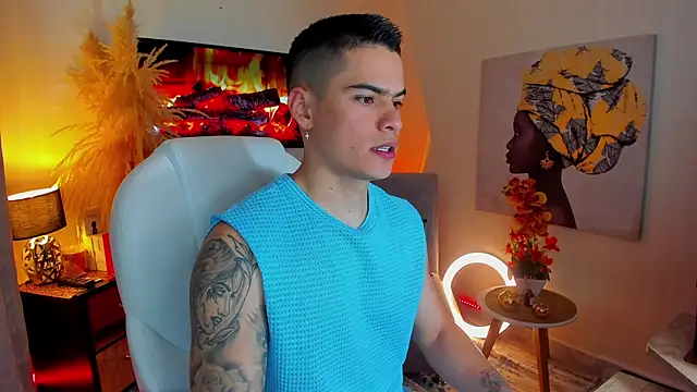 Matias Murrier online show from February 2025 12:03:02 PM