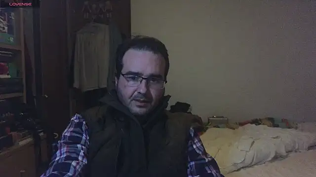 curiosillo83 online show from February 2025 03:38:01 PM
