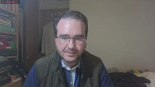 curiosillo83 online show from February 2025 06:15:02 PM