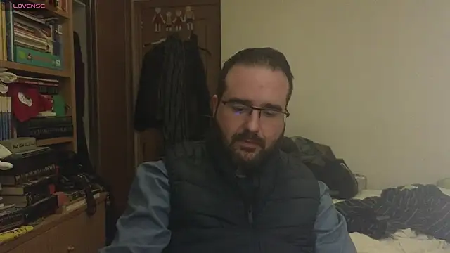 curiosillo83 online show from February 2025 07:38:02 PM