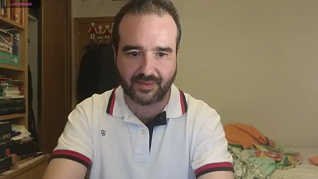 curiosillo83 online show from September 2025 02:20:01 PM