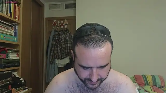 curiosillo83 online show from October 2025 02:25:01 PM