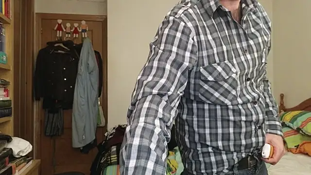 Snapshot of curiosillo83 chatting on April 2026 03:10:02 PM curiosillo83 online show from April 2026 03:10:02 PM
