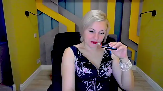 Candy Long online show from December 2024 06:26:01 AM