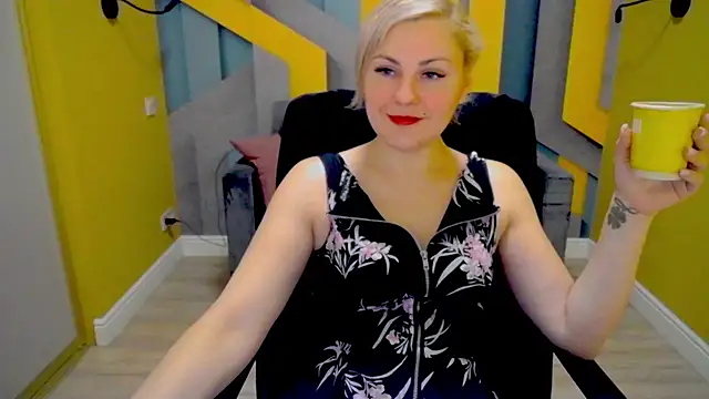 Candy Long online show from December 2024 10:17:02 AM