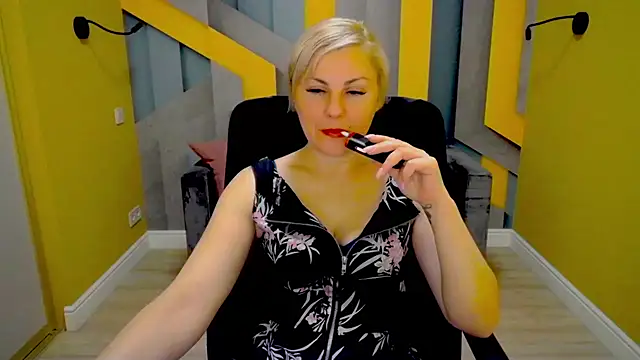 Candy Long online show from December 2024 11:57:01 PM