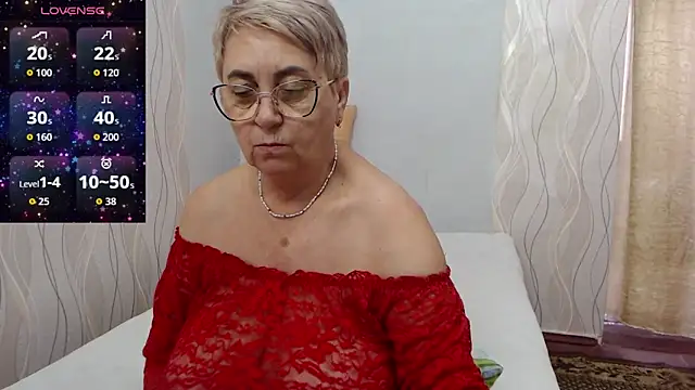 Snapshot of LadyMargaret chatting on September 2025 09:09:01 AM LadyMargaret online show from September 2025 09:09:01 AM