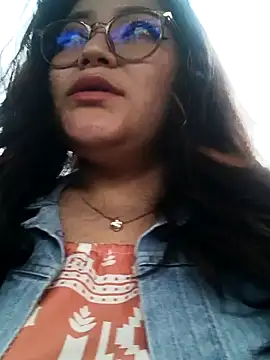 Snapshot of Sakura_0505 chatting on February 2025 09:49:01 PM Sakura 0505 online show from February 2025 09:49:01 PM