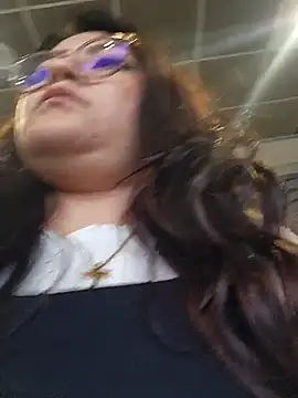 Snapshot of Sakura_0505 chatting on February 2025 11:04:02 PM Sakura 0505 online show from February 2025 11:04:02 PM