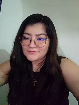 Snapshot of Sakura_0505 chatting on February 2025 10:10:01 PM Sakura 0505 online show from February 2025 10:10:01 PM