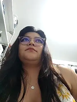 Snapshot of Sakura_0505 chatting on February 2025 10:59:01 PM Sakura 0505 online show from February 2025 10:59:01 PM