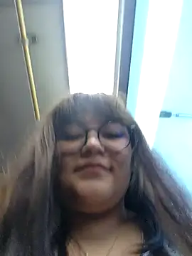 Snapshot of Sakura_0505 chatting on September 2025 10:58:02 PM Sakura 0505 online show from September 2025 10:58:02 PM