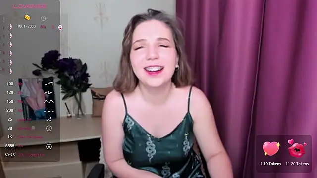 KindHazelHere  online show from January 2025 01:16:01 AM