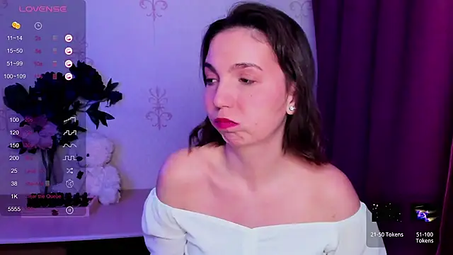 KindHazelHere  online show from February 2026 06:37:01 AM