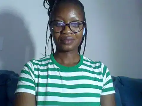 Snapshot of Hardnipples8 chatting on January 2025 11:24:01 PM Hardnipples8 online show from January 2025 11:24:01 PM