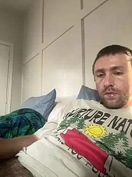 Bimmer7171 online show from June 2026 11:48:01 PM