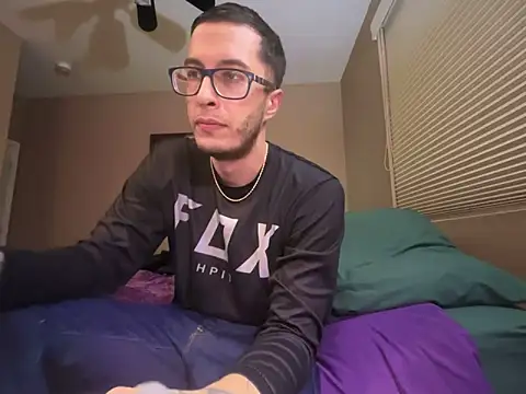 Bwcjoshbanks online show from November 2025 04:11:01 AM