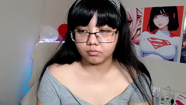 Moertomlly online show from March 2025 12:11:02 PM