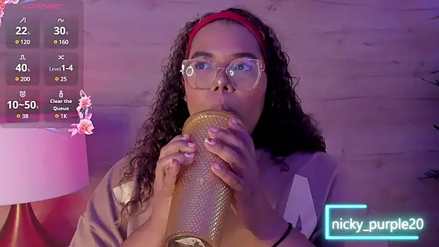  nickypurple  online show from January 2025 12:13:01 PM