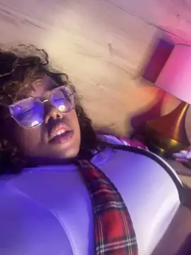  nickypurple  online show from March 2025 06:12:01 PM