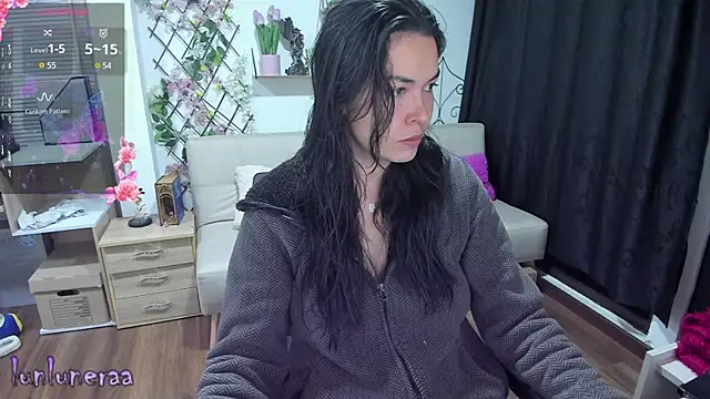 Snapshot of Lunlunera chatting on January 2025 05:09:01 AM Lunlunera online show from January 2025 05:09:01 AM
