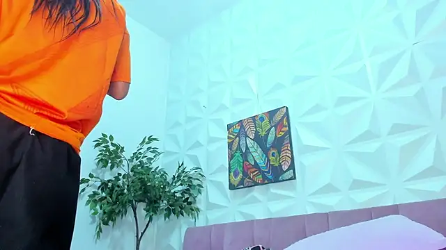 Snapshot of Hellen_Sky chatting on March 2025 07:06:01 PM Hellen Sky online show from March 2025 07:06:01 PM