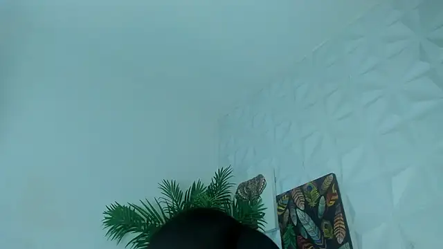 Hellen Sky online show from January 2026 07:08:02 PM